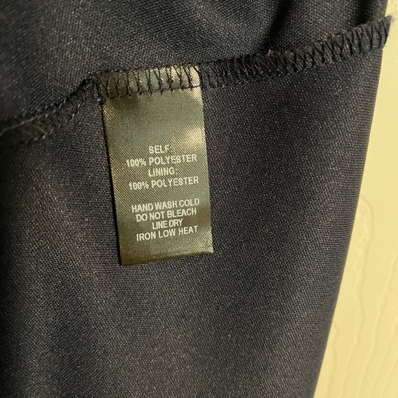 Lulu’s Beauty and Grace Keyhole Navy Maxi Dress, W’s size Medium - Picture 8 of 9